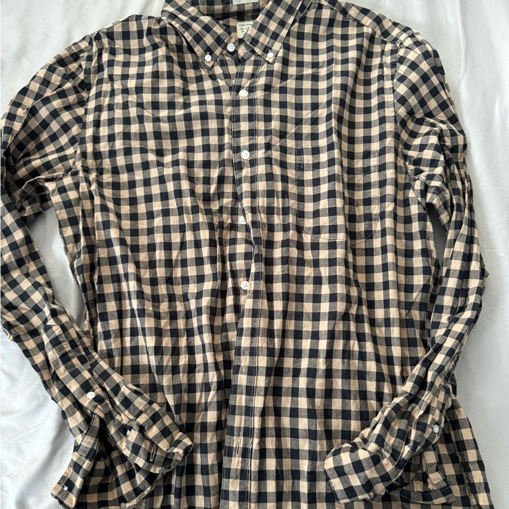 Mens J.Crew secret wash long sleeve